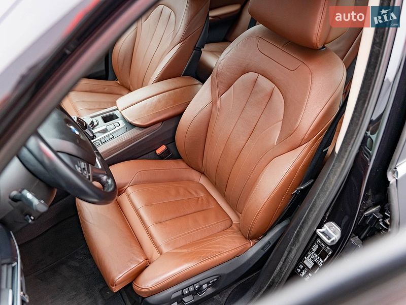 Внедорожник / Кроссовер BMW X5 2015 в Киеве