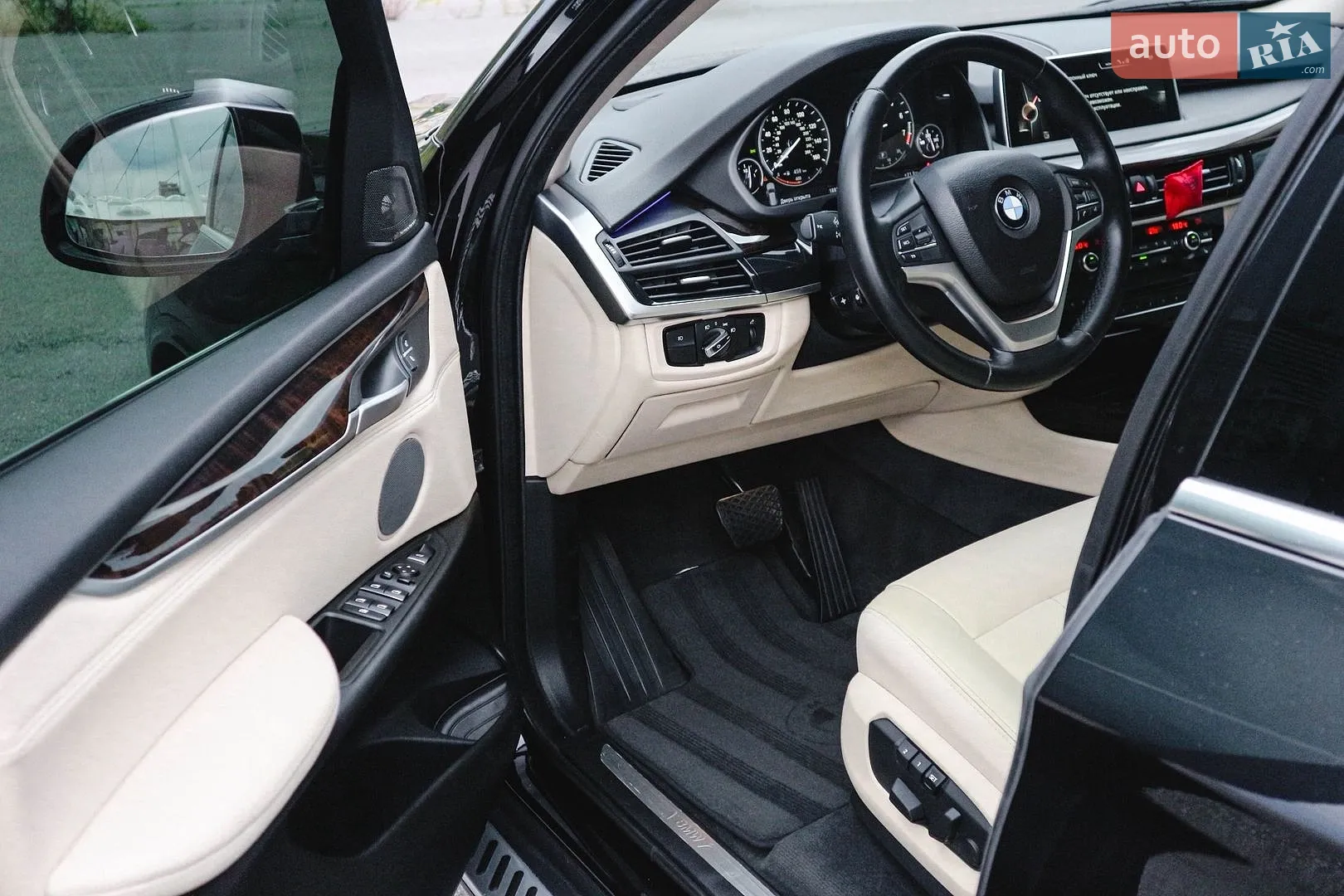 2016 BMW X5 - мініатюра 17