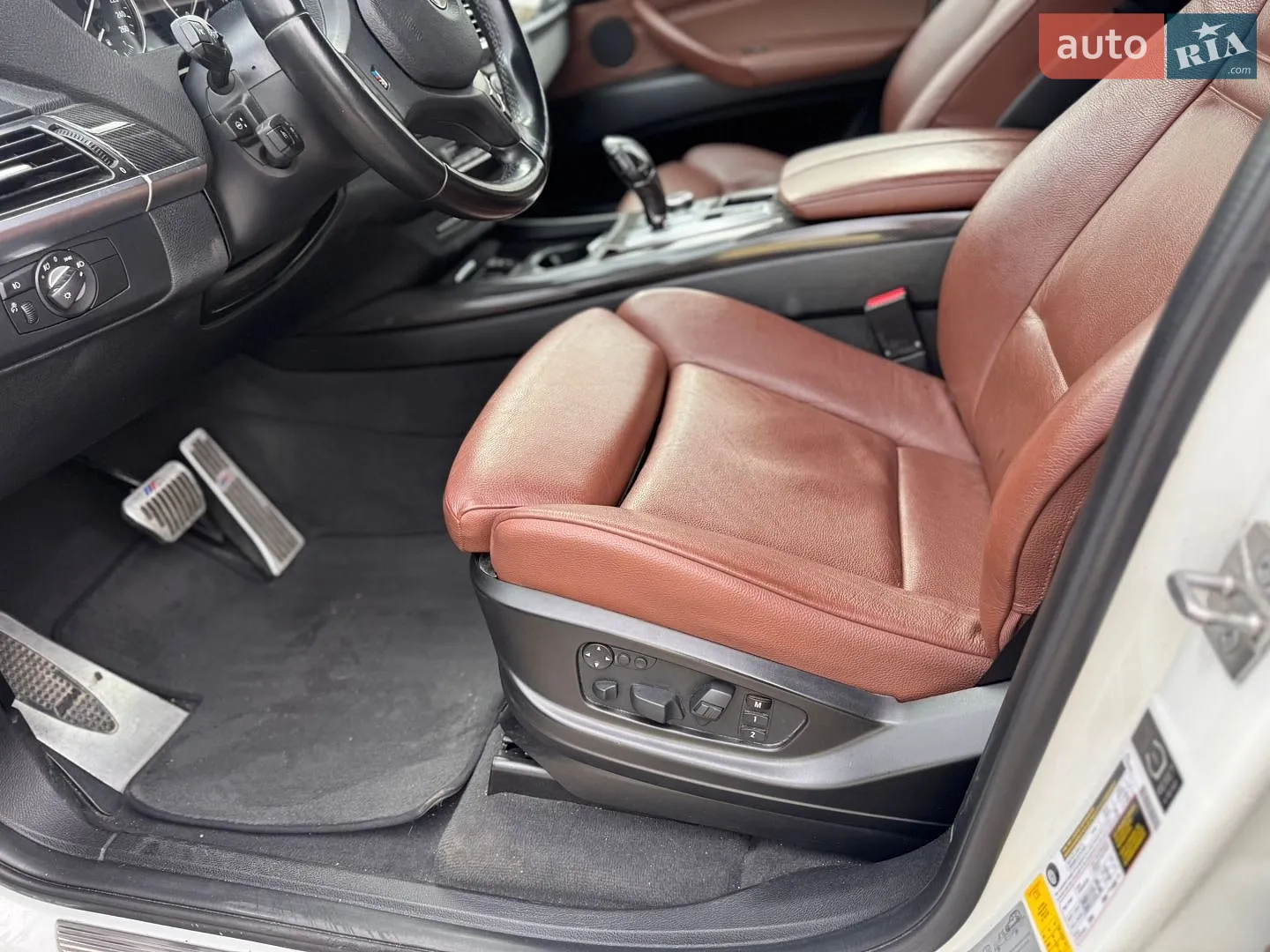 2010 BMW X5 - мініатюра 20