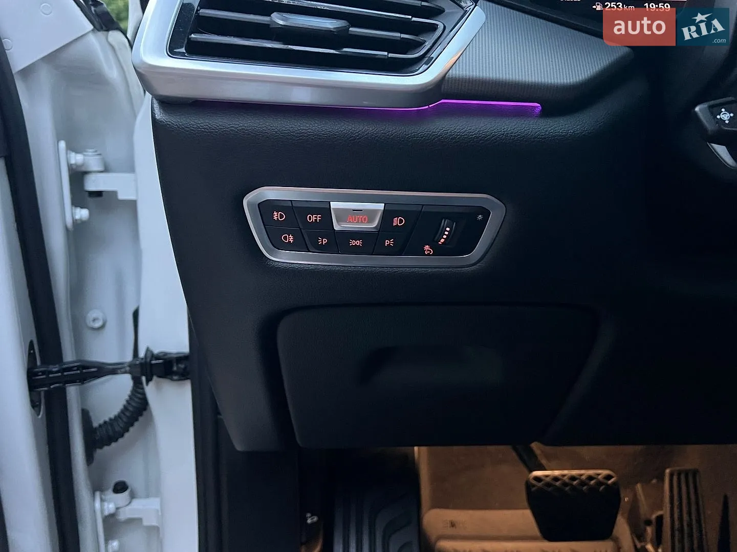 2020 BMW X5 - мініатюра 18