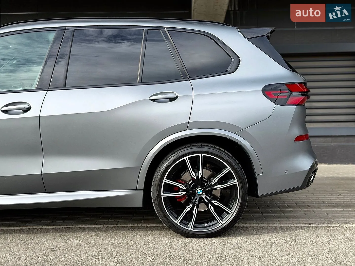 2025 BMW X5 - мініатюра 8