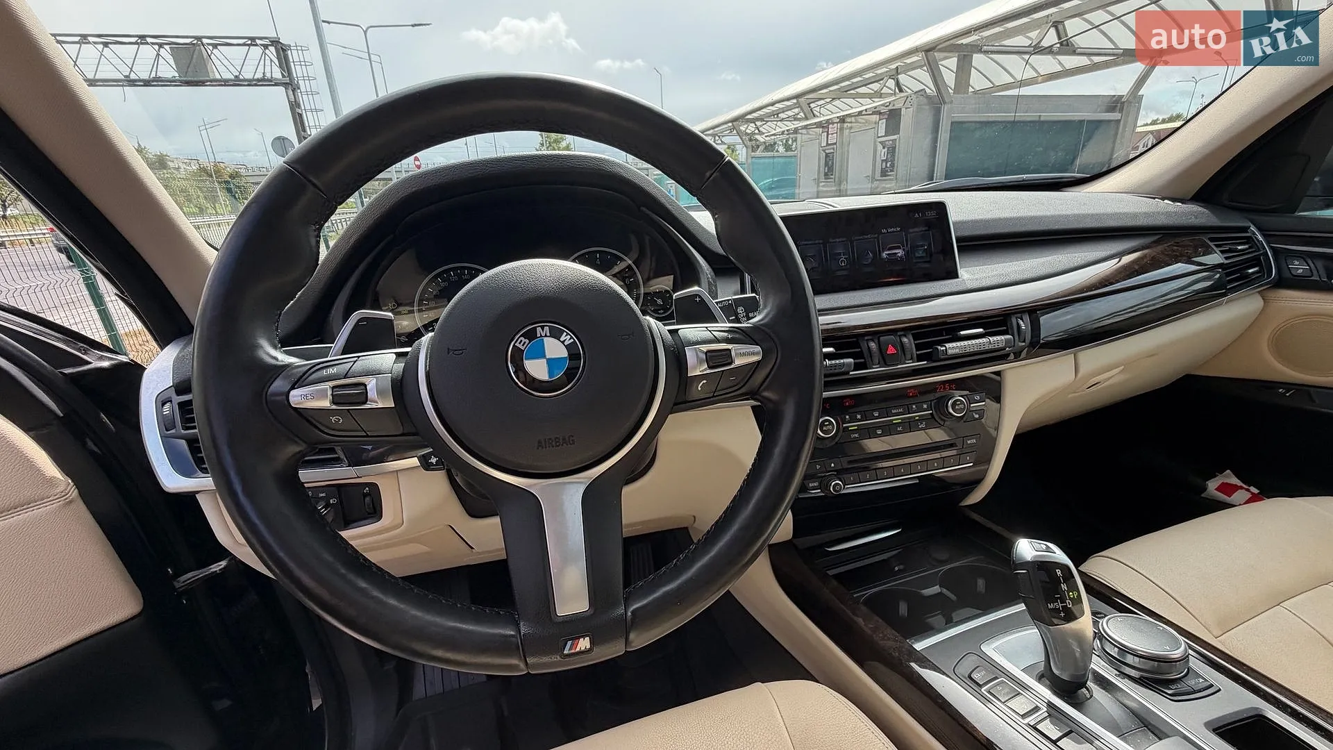 2016 BMW X5 - мініатюра 24