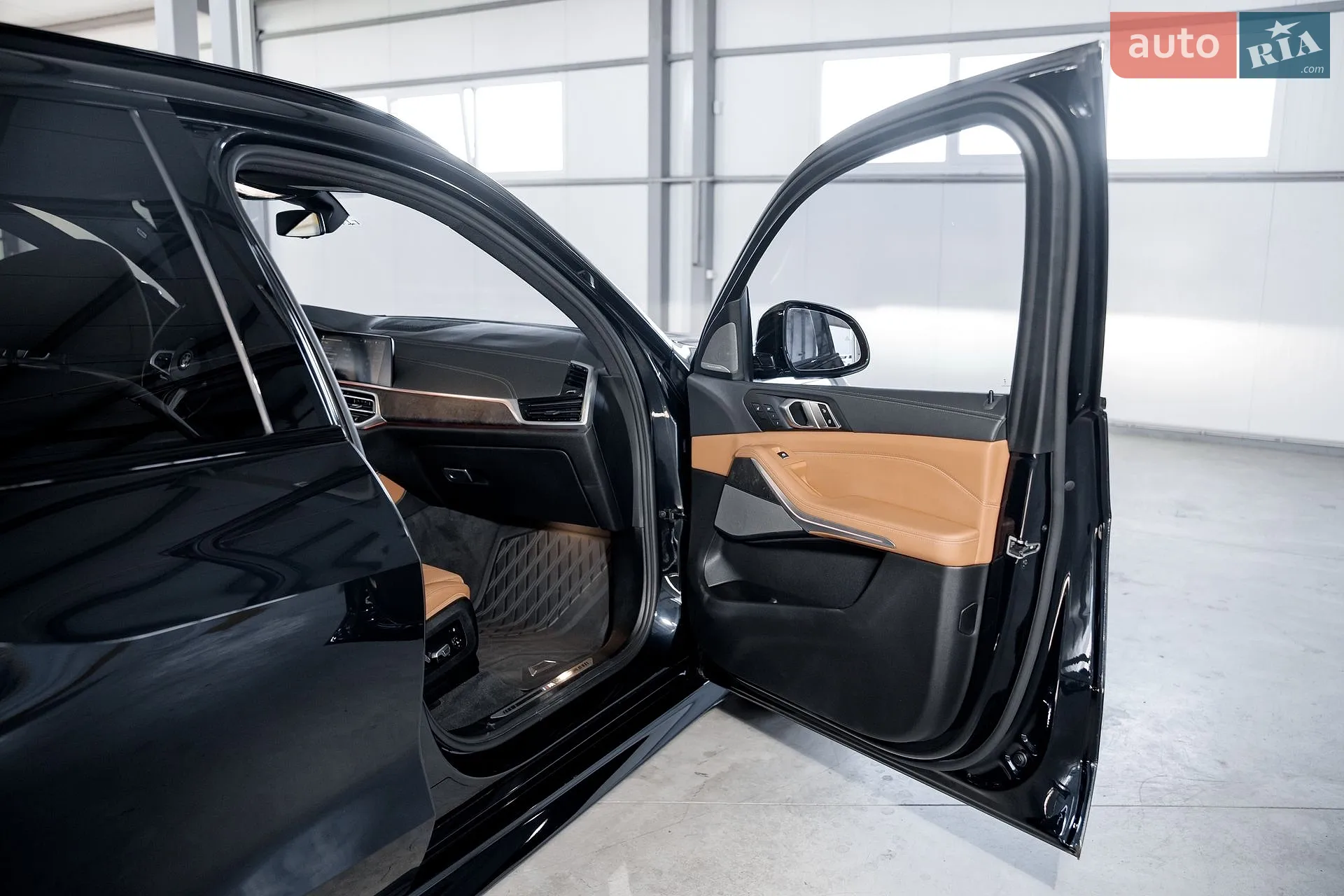 2023 BMW X5 - мініатюра 33