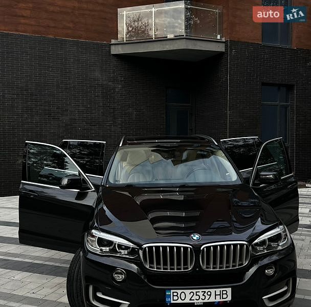 Внедорожник / Кроссовер BMW X5 2013 в Тернополе