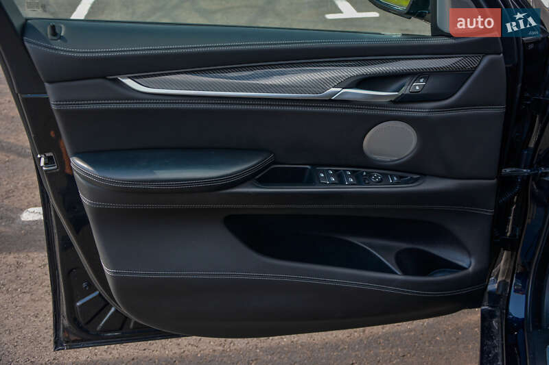 Позашляховик / Кросовер BMW X6 M 2016 в Львові