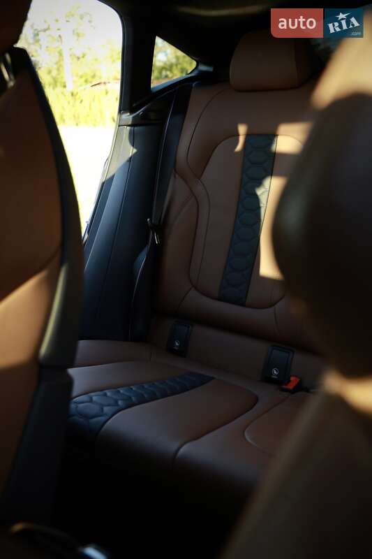 Внедорожник / Кроссовер BMW X6 M 2022 в Днепре