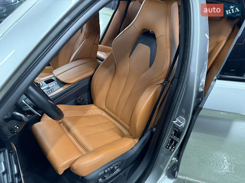 Внедорожник / Кроссовер BMW X6 M 2016 в Кривом Роге