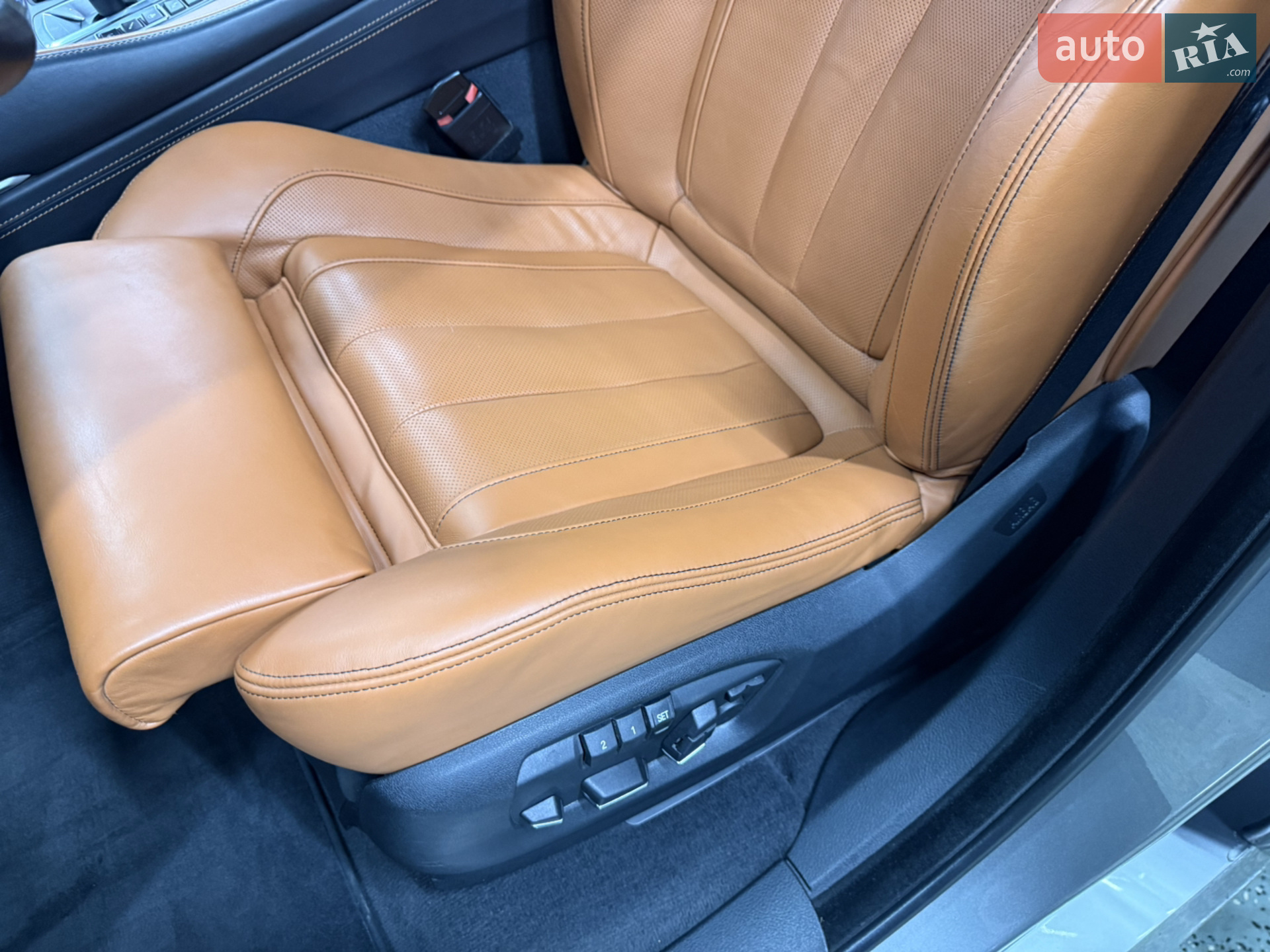 BMW X6 M 2016 VIN WBSKW810500P69185 фото оголошення 17 з 54