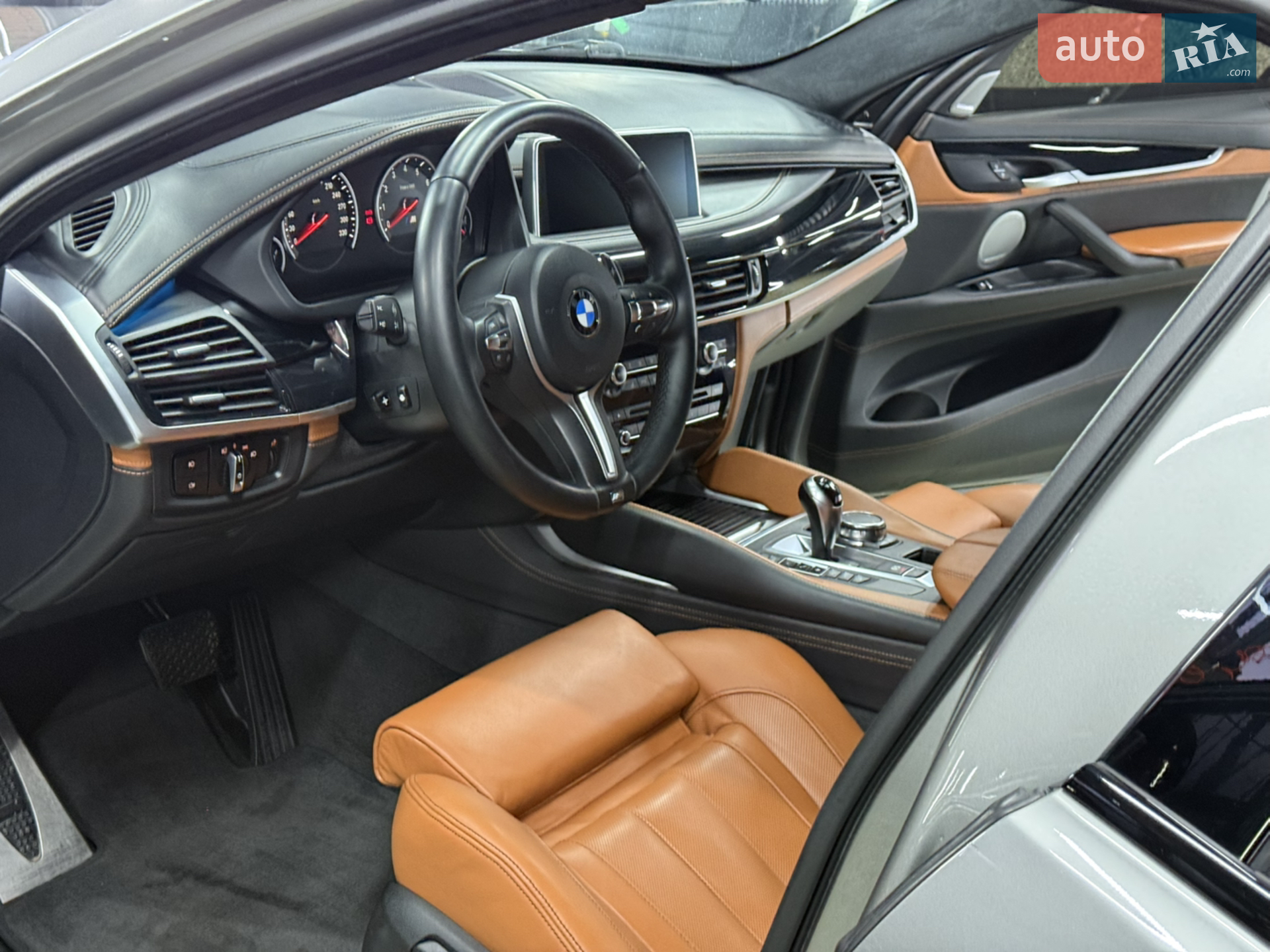 BMW X6 M 2016 VIN WBSKW810500P69185 фото оголошення 18 з 54