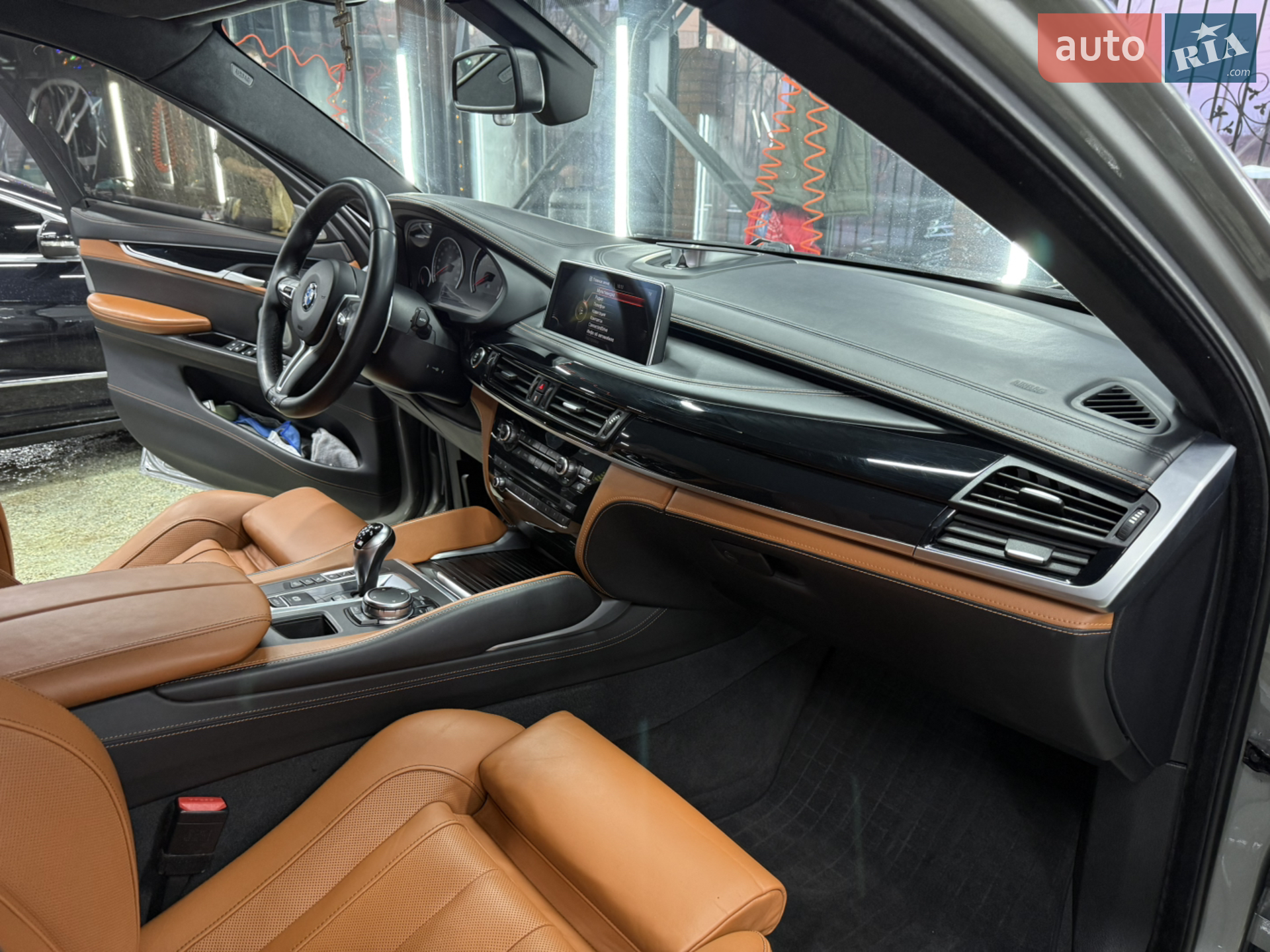 BMW X6 M 2016 VIN WBSKW810500P69185 фото оголошення 32 з 54