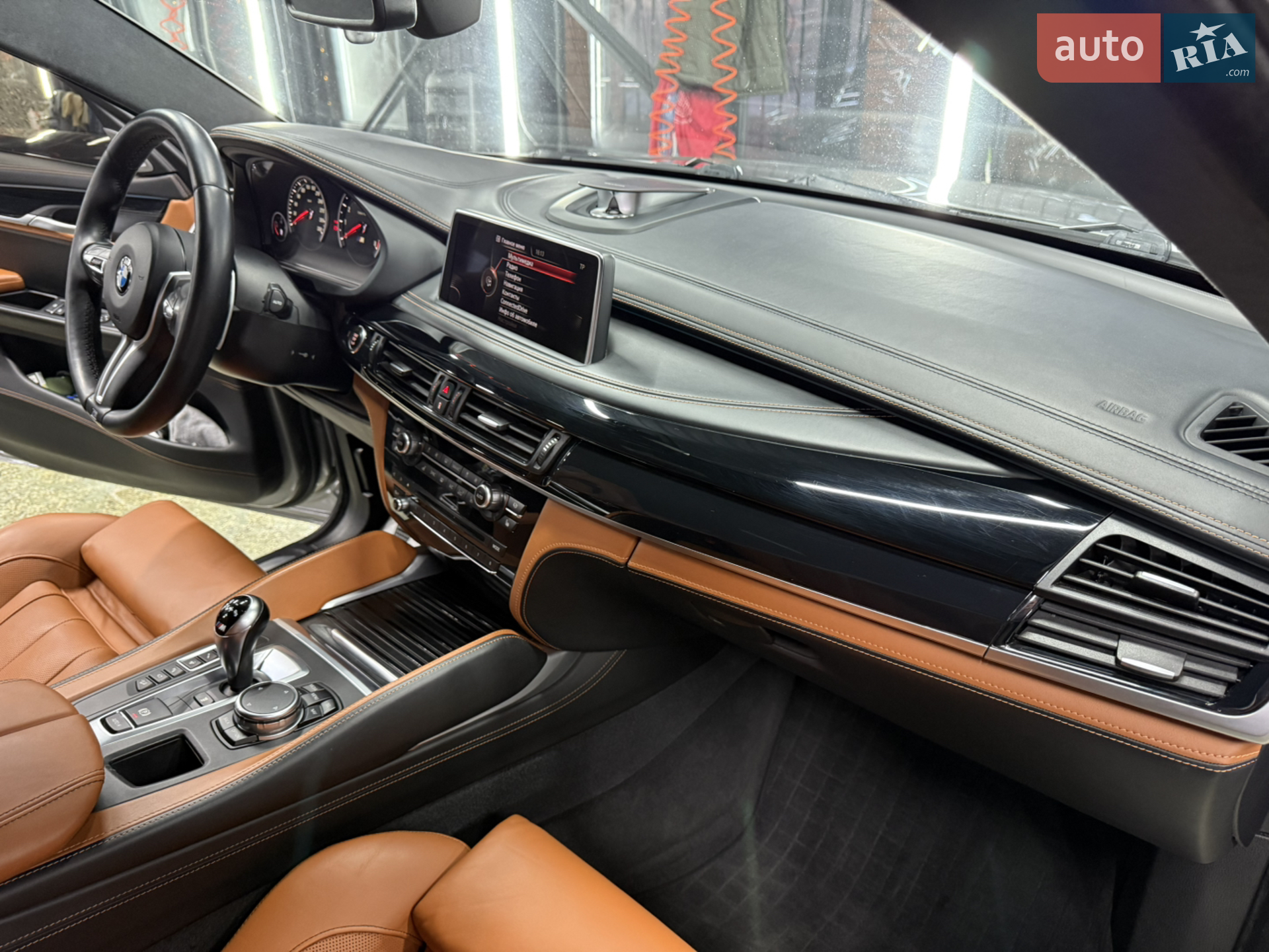 2016 BMW X6 M - мініатюра 35