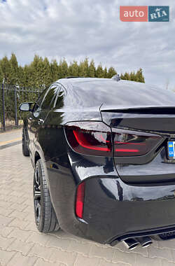 Внедорожник / Кроссовер BMW X6 M 2015 в 