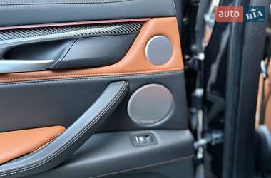 Позашляховик / Кросовер BMW X6 M 2017 в 