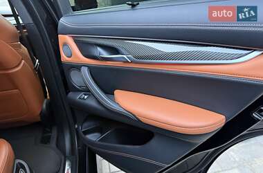 Позашляховик / Кросовер BMW X6 M 2017 в 