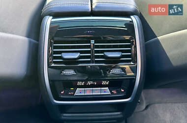 Внедорожник / Кроссовер BMW X6 M 2020 в 