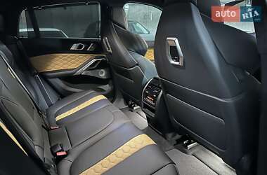 Позашляховик / Кросовер BMW X6 M 2023 в 