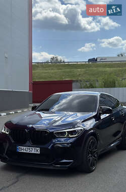 Позашляховик / Кросовер BMW X6 M 2021 в 