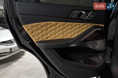 Позашляховик / Кросовер BMW X6 M 2023 в 