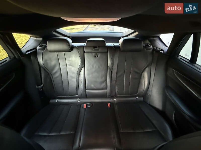 Внедорожник / Кроссовер BMW X6 M 2015 в Киеве