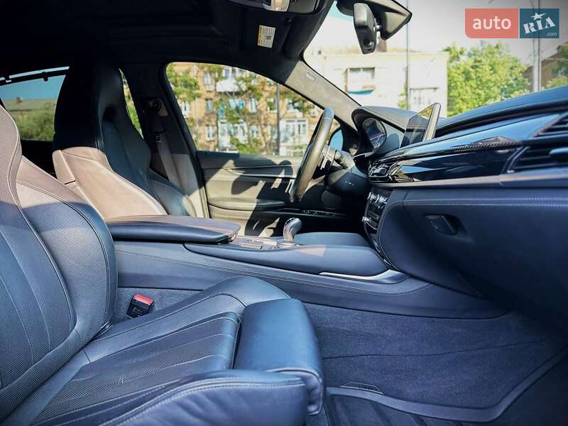 Внедорожник / Кроссовер BMW X6 M 2017 в Киеве