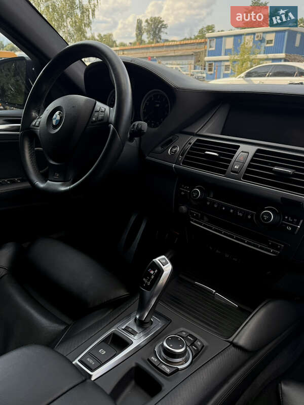 Внедорожник / Кроссовер BMW X6 M 2011 в Киеве фото 13 Внедорожник / Кроссовер BMW X6 M 2011 в Киеве