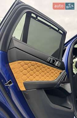 Внедорожник / Кроссовер BMW X6 M 2022 в  фото 31 Внедорожник / Кроссовер BMW X6 M 2022 в