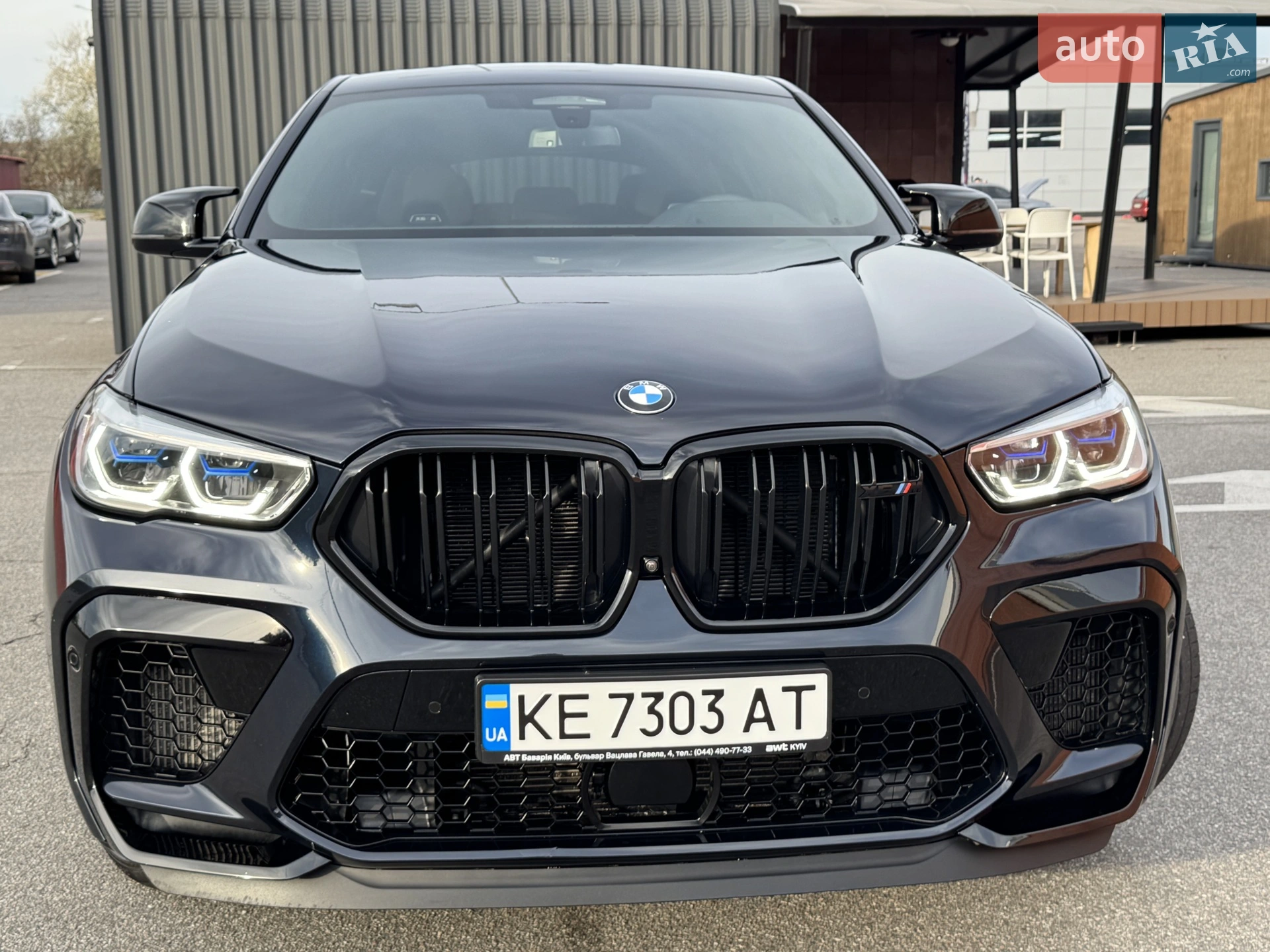 2021 BMW X6 M - мініатюра 3