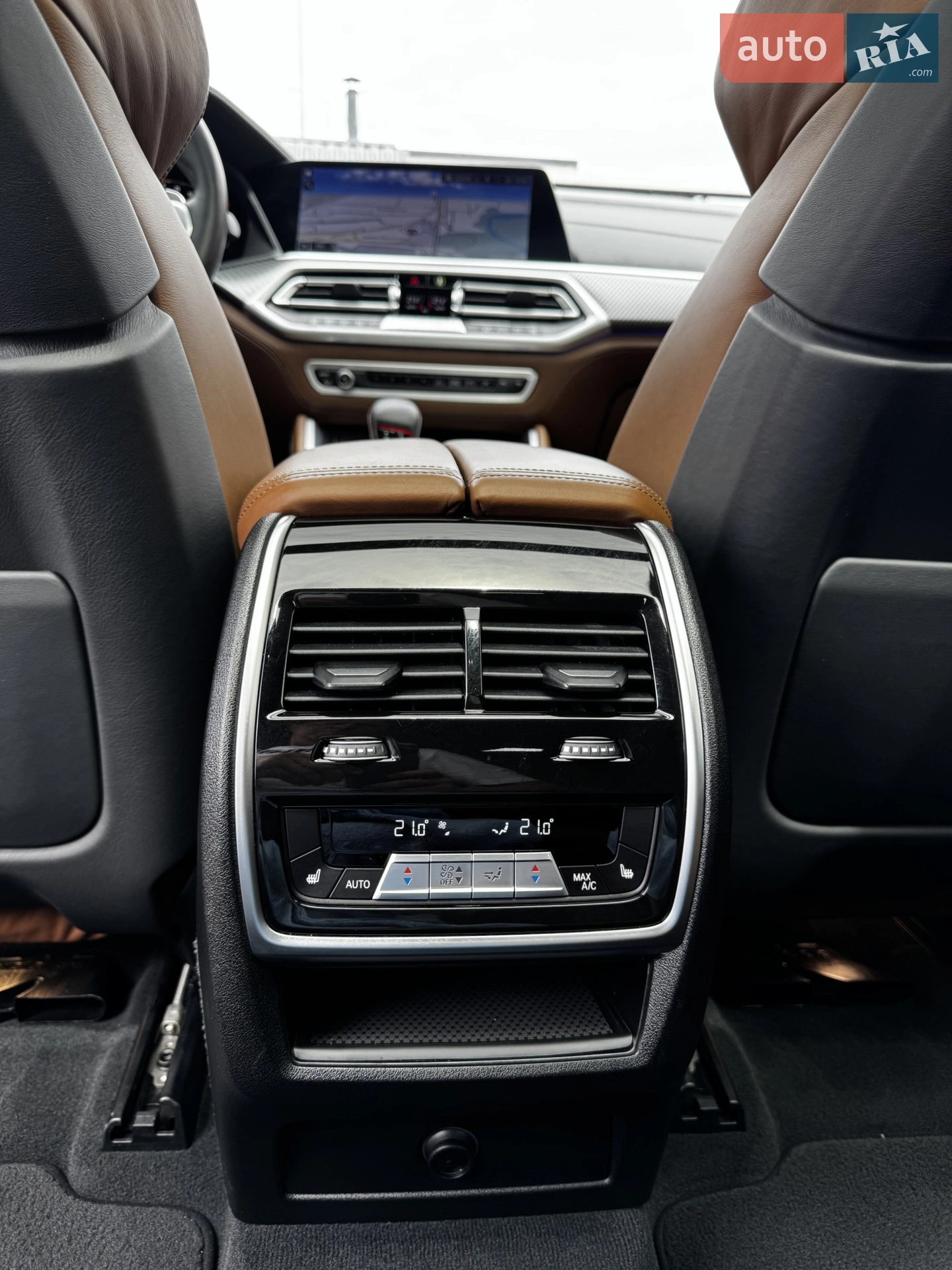2021 BMW X6 M - мініатюра 43