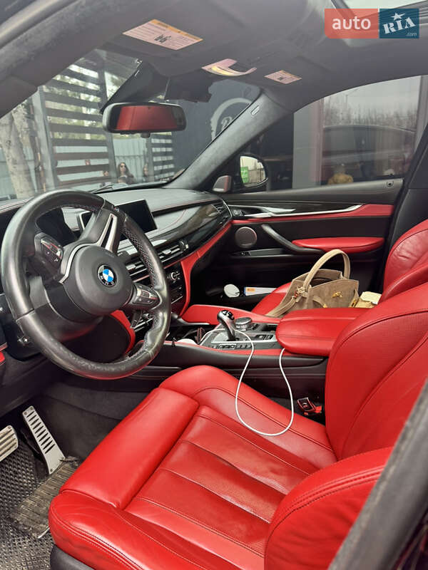 Внедорожник / Кроссовер BMW X6 M 2016 в Лубнах фото 8 Внедорожник / Кроссовер BMW X6 M 2016 в Лубнах