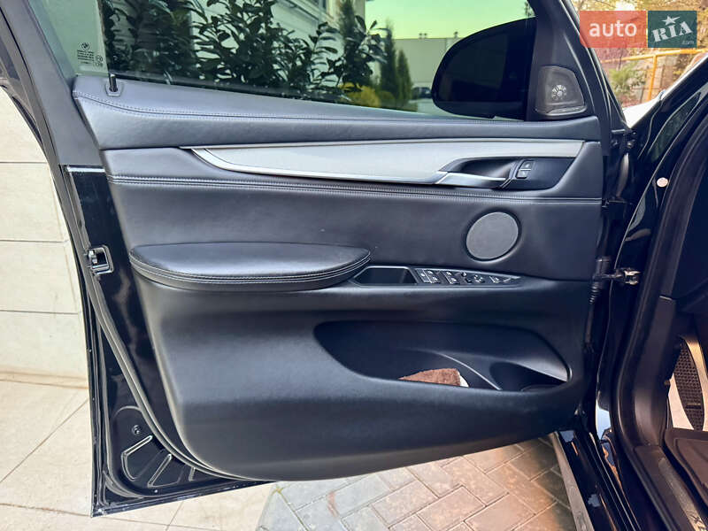 Позашляховик / Кросовер BMW X6 M 2015 в Одесі