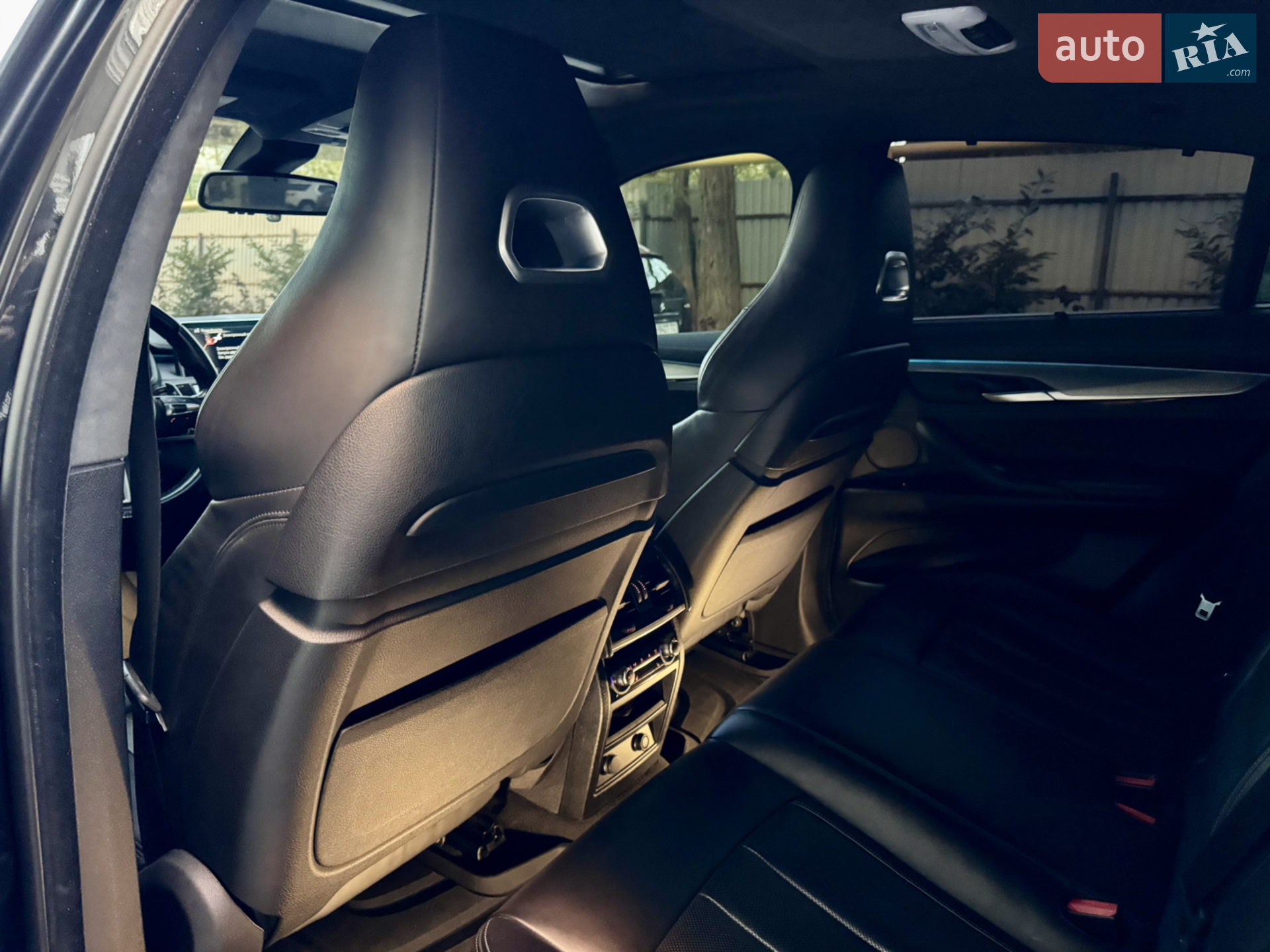 2015 BMW X6 M - мініатюра 79