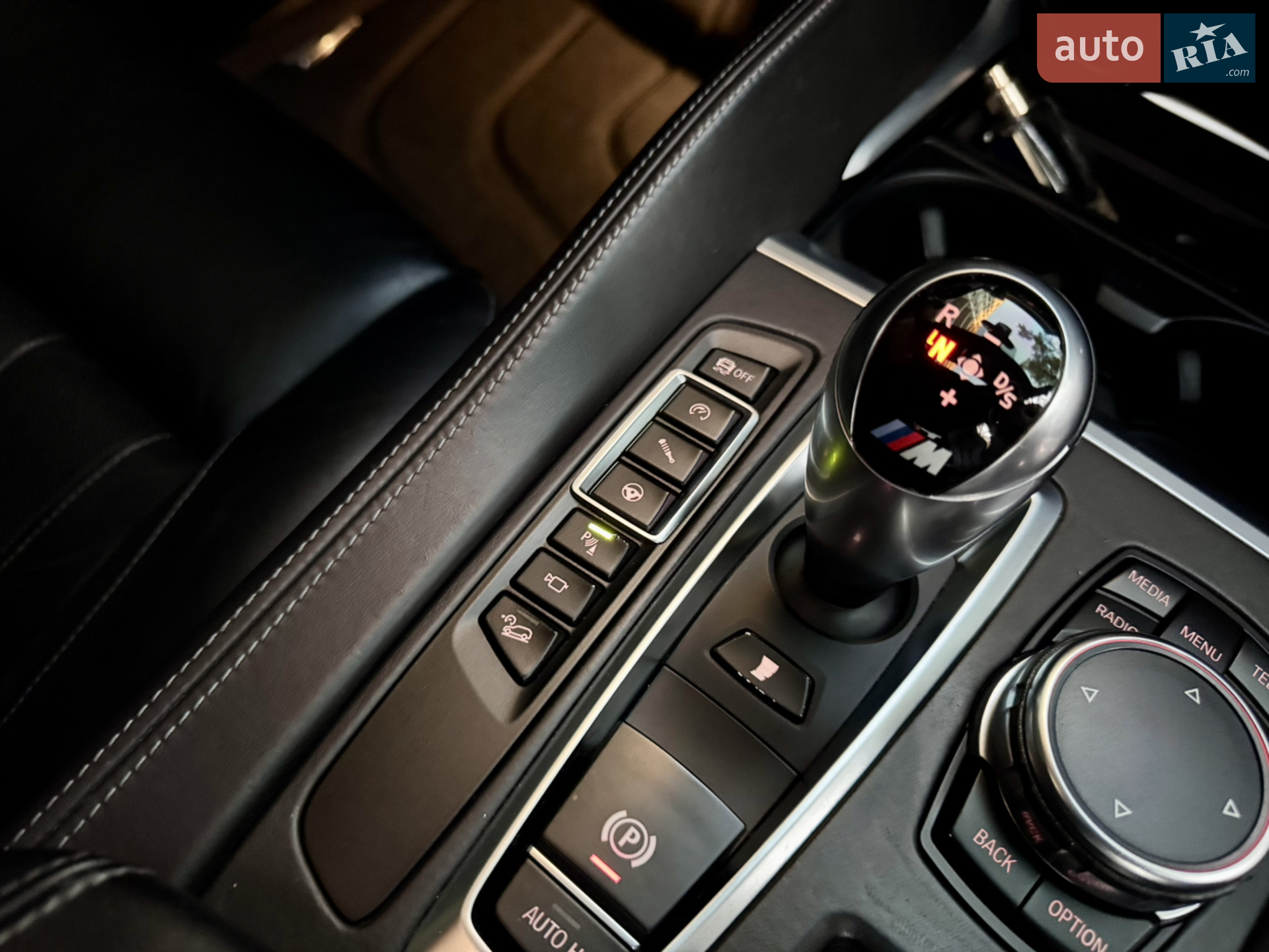 2015 BMW X6 M - мініатюра 93