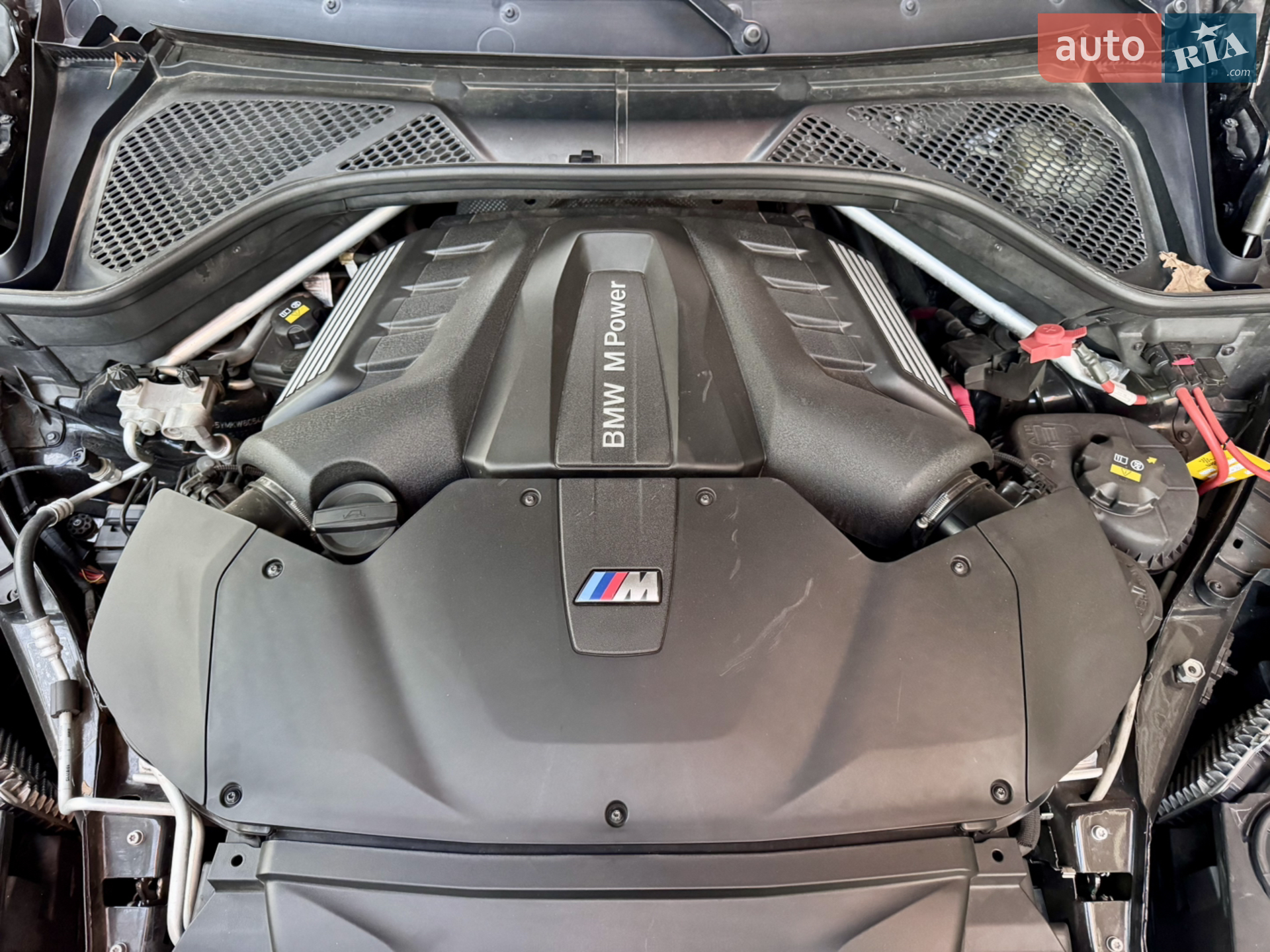 2015 BMW X6 M - мініатюра 98