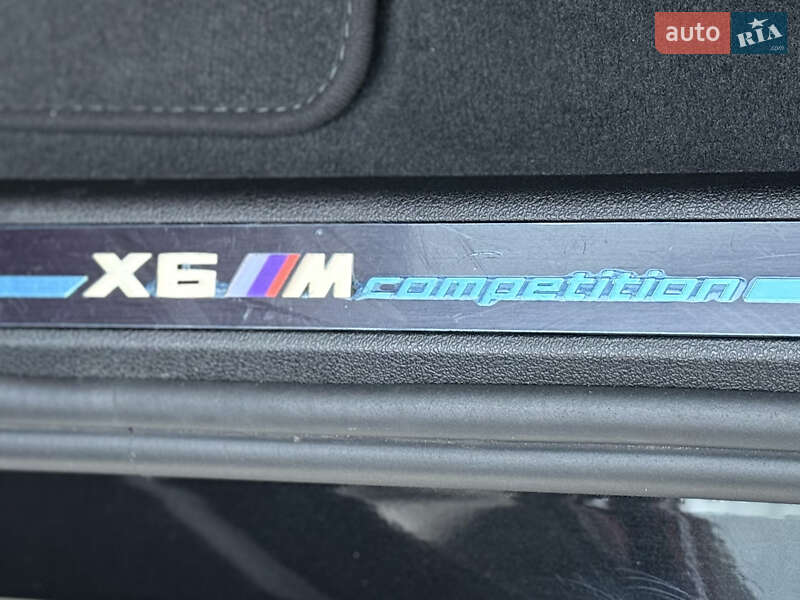 Внедорожник / Кроссовер BMW X6 M 2022 в Киеве