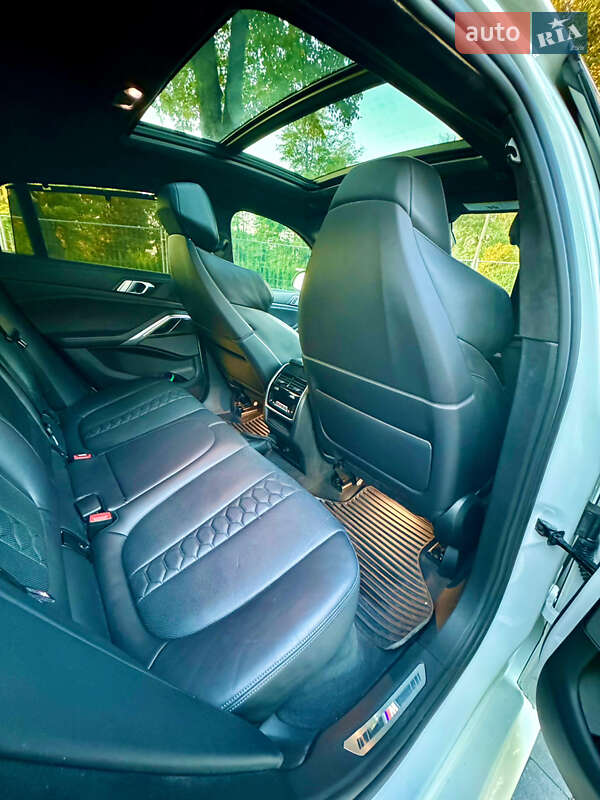 Позашляховик / Кросовер BMW X6 M 2020 в Києві фото 16 Позашляховик / Кросовер BMW X6 M 2020 в Києві