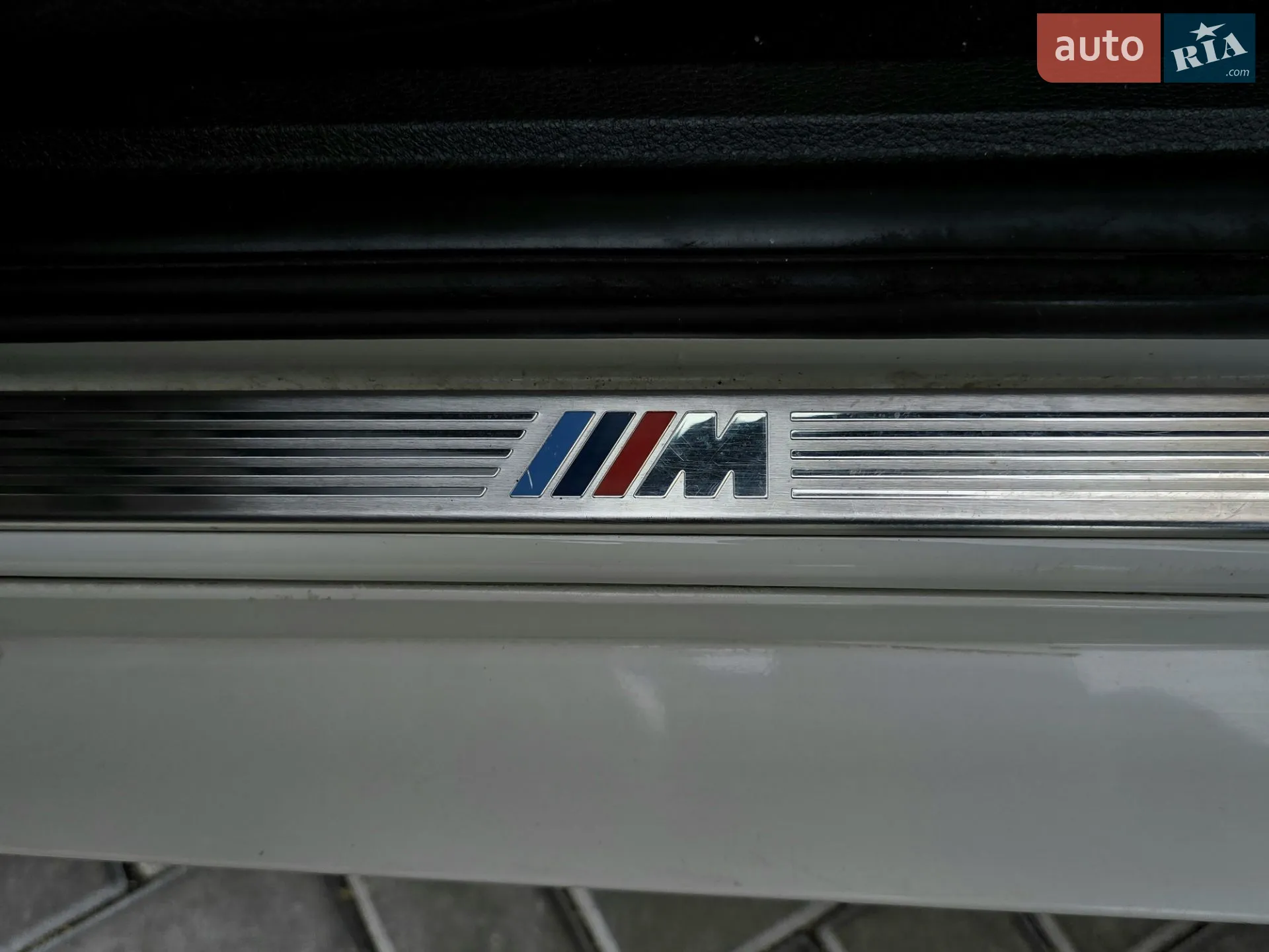 2010 BMW X6 M - мініатюра 23