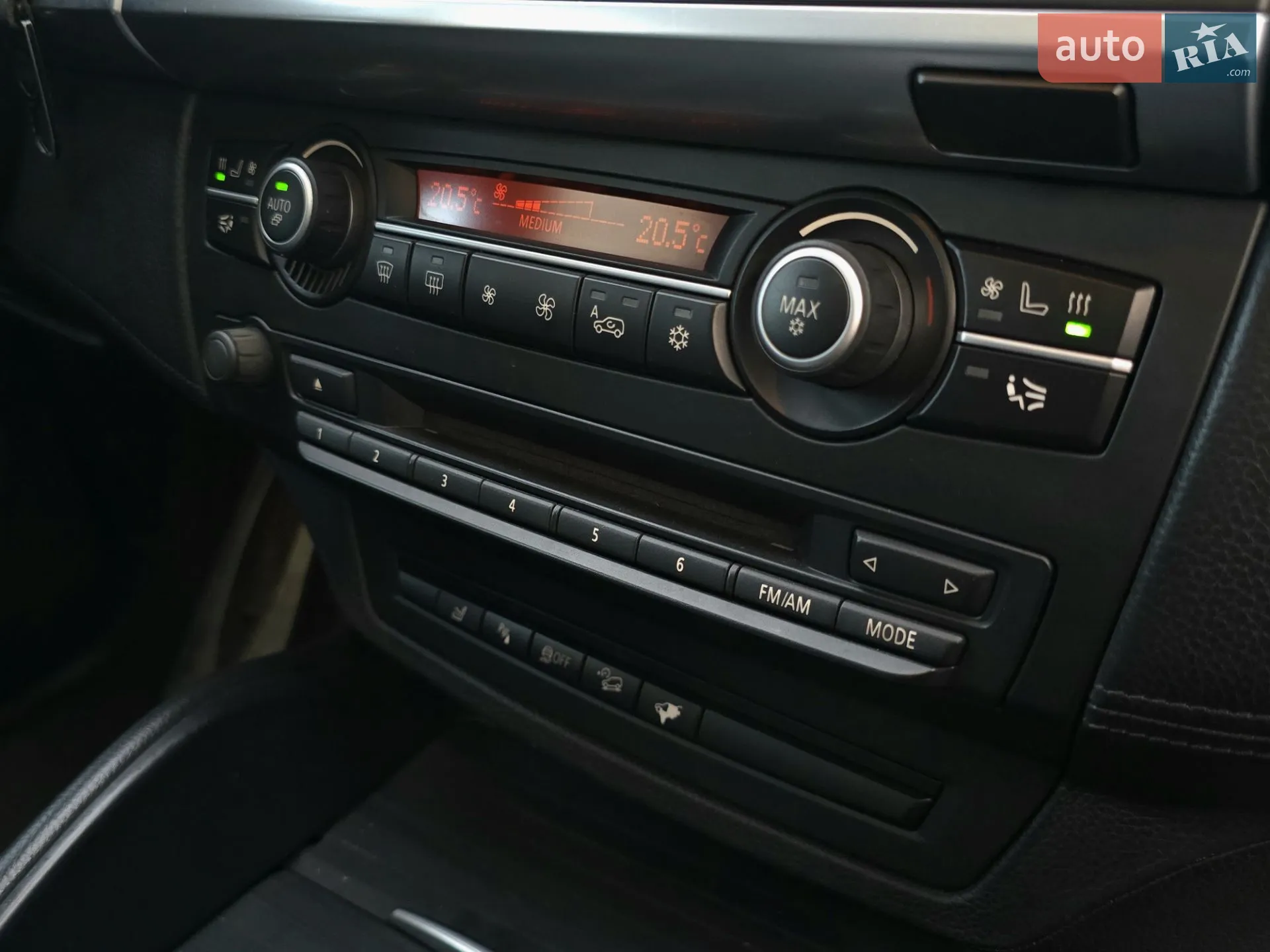 2010 BMW X6 M - мініатюра 32