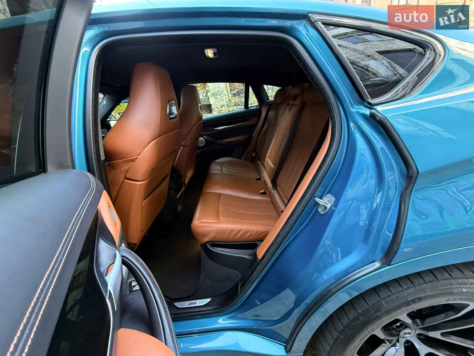 2015 BMW X6 M - мініатюра 111