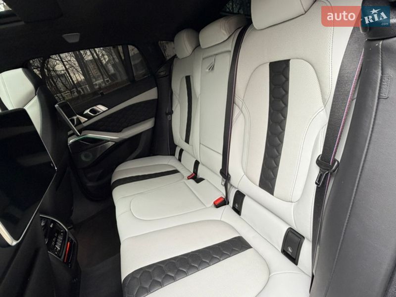 Внедорожник / Кроссовер BMW X6 M 2021 в Тернополе фото 47 Внедорожник / Кроссовер BMW X6 M 2021 в Тернополе