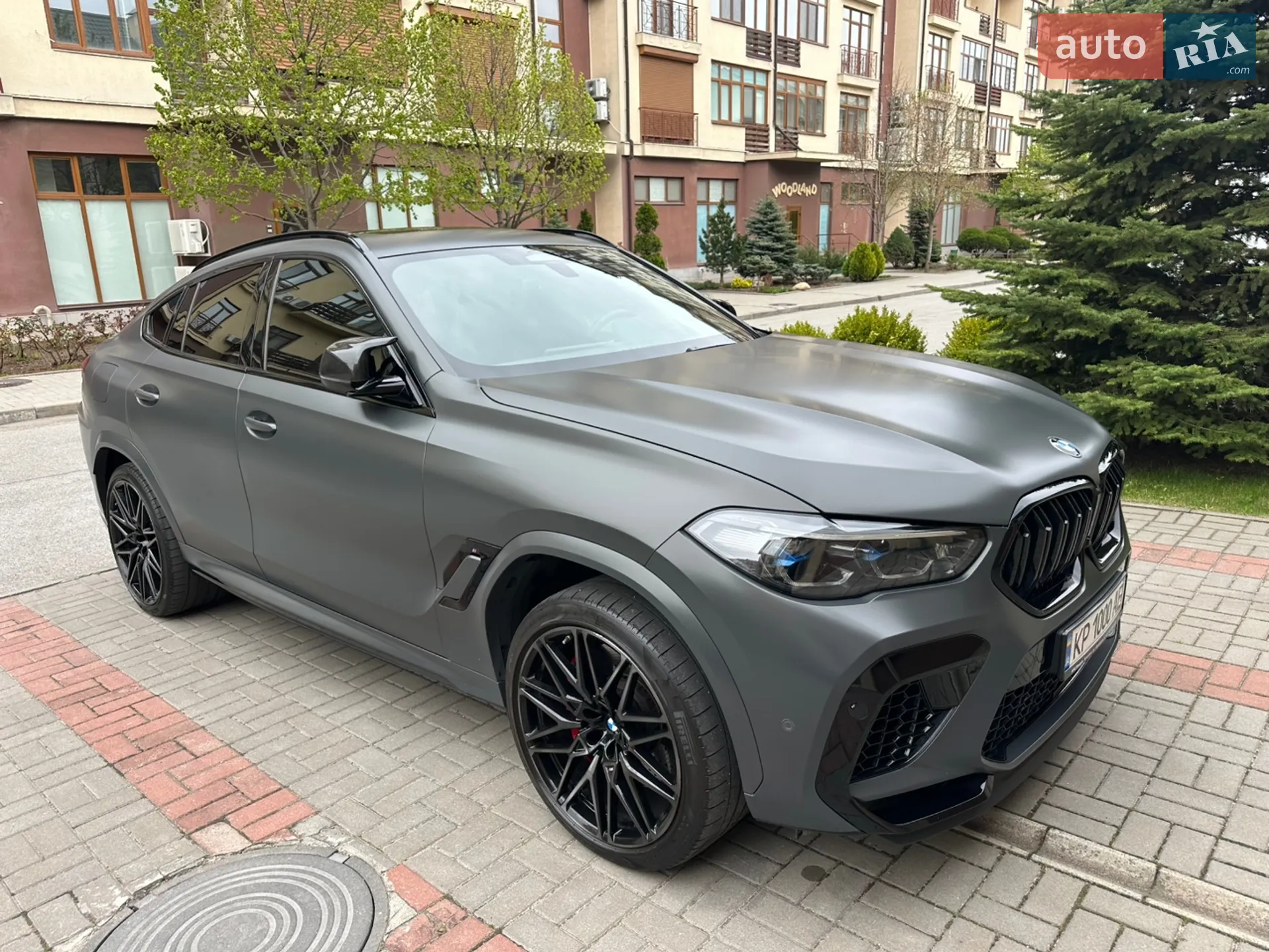 2022 BMW X6 M - мініатюра 2