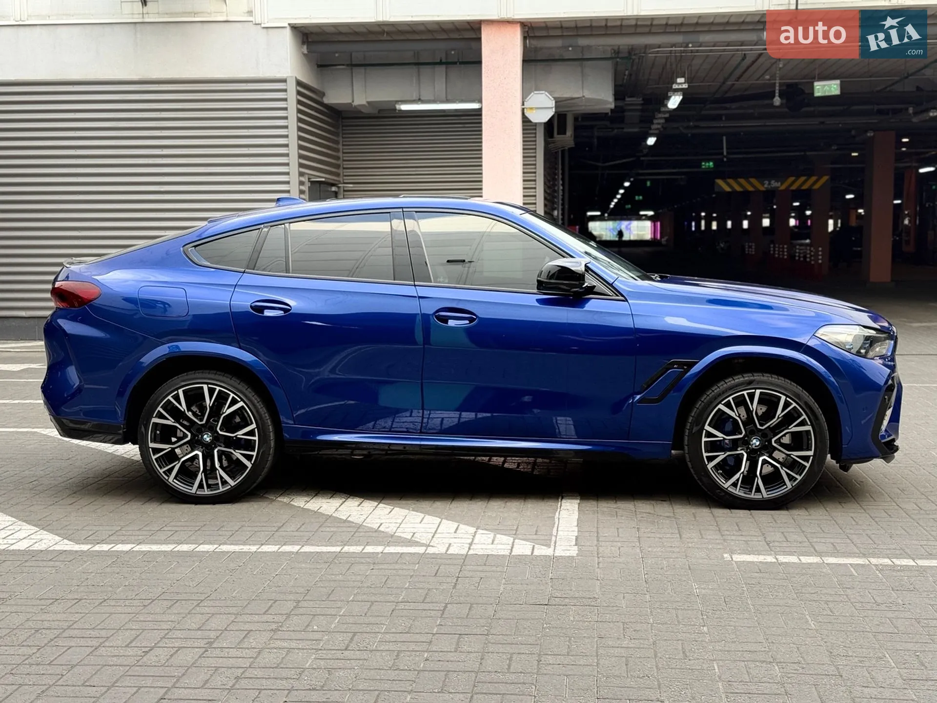 2022 BMW X6 M - мініатюра 4