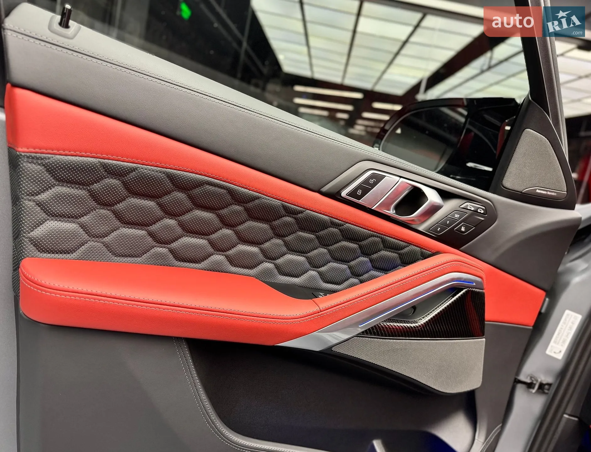 2023 BMW X6 M - мініатюра 32