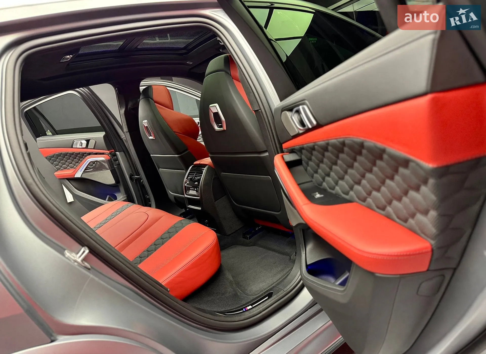 2023 BMW X6 M - мініатюра 54