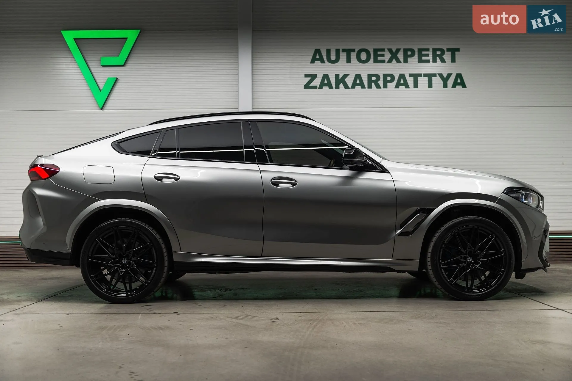 2022 BMW X6 M - мініатюра 10