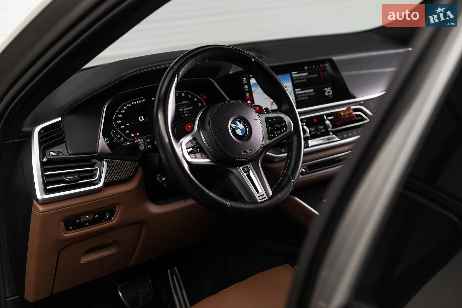 2022 BMW X6 M - мініатюра 22