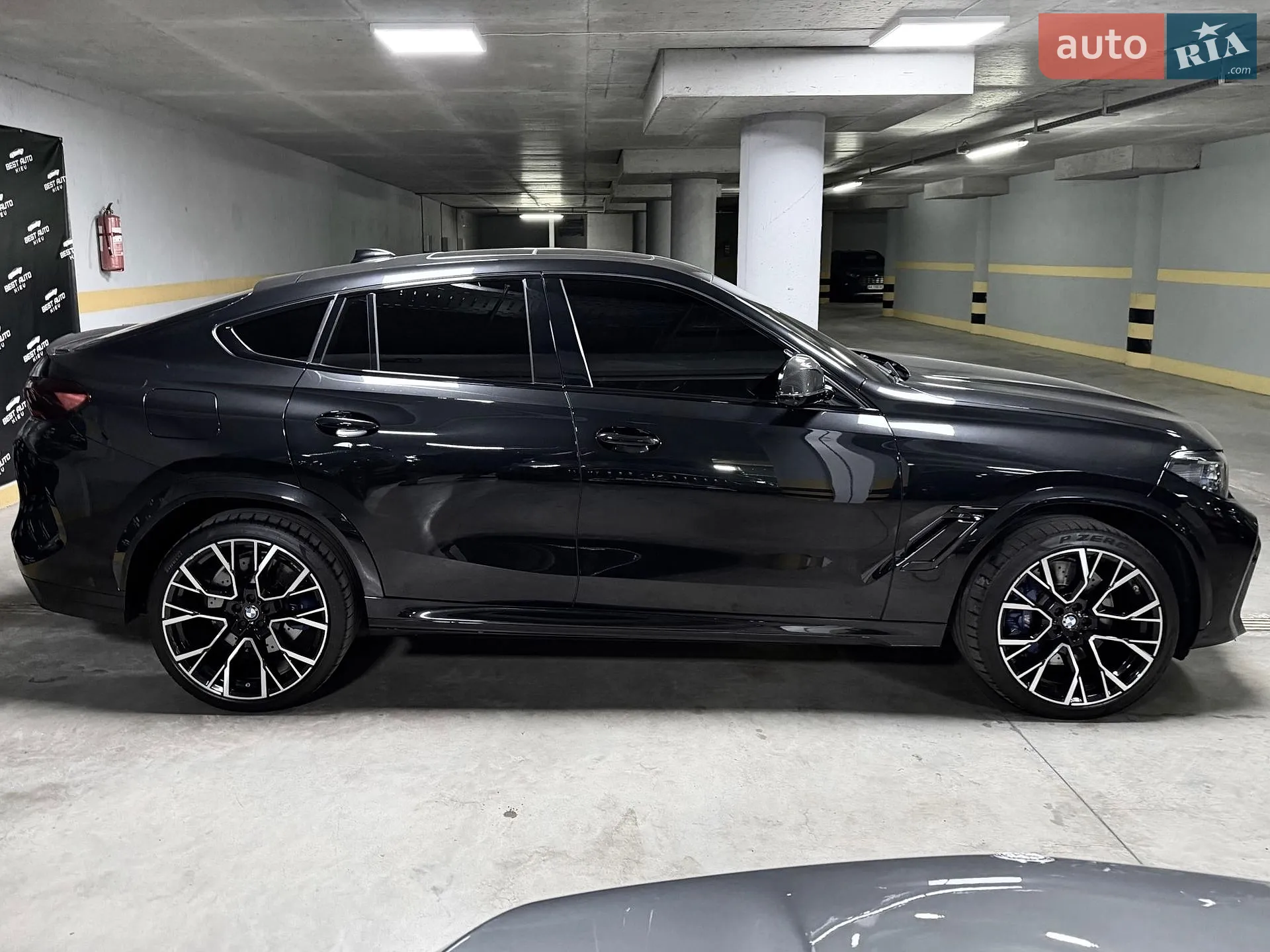 2022 BMW X6 M - мініатюра 8