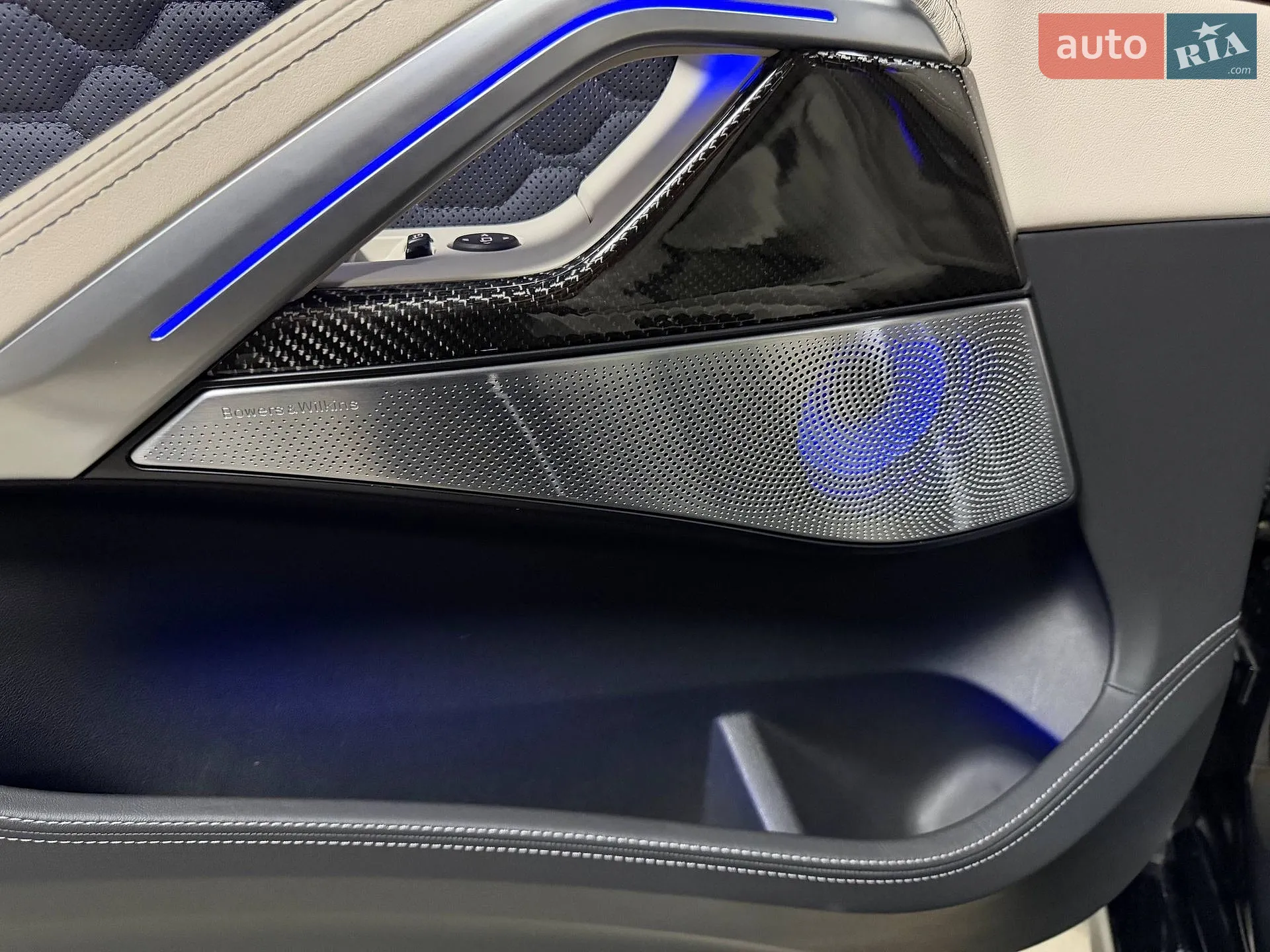 2022 BMW X6 M - мініатюра 46
