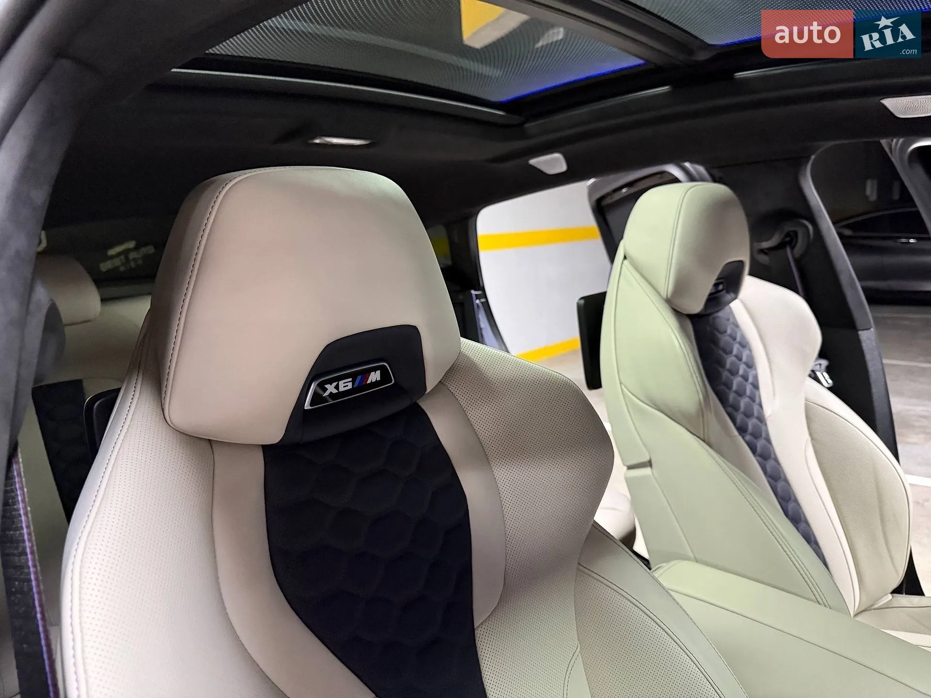 2022 BMW X6 M - мініатюра 122