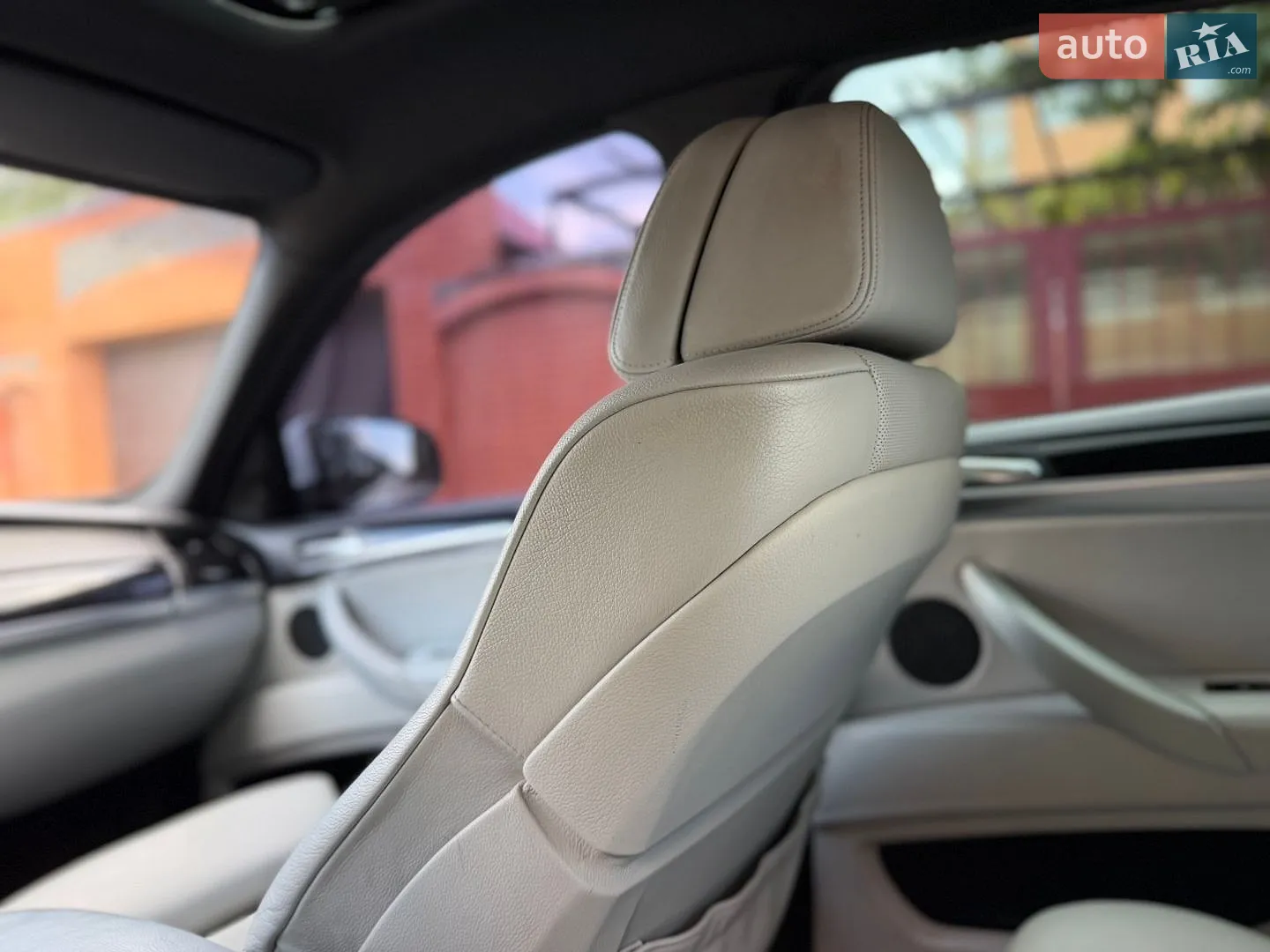 2011 BMW X6 M - мініатюра 38