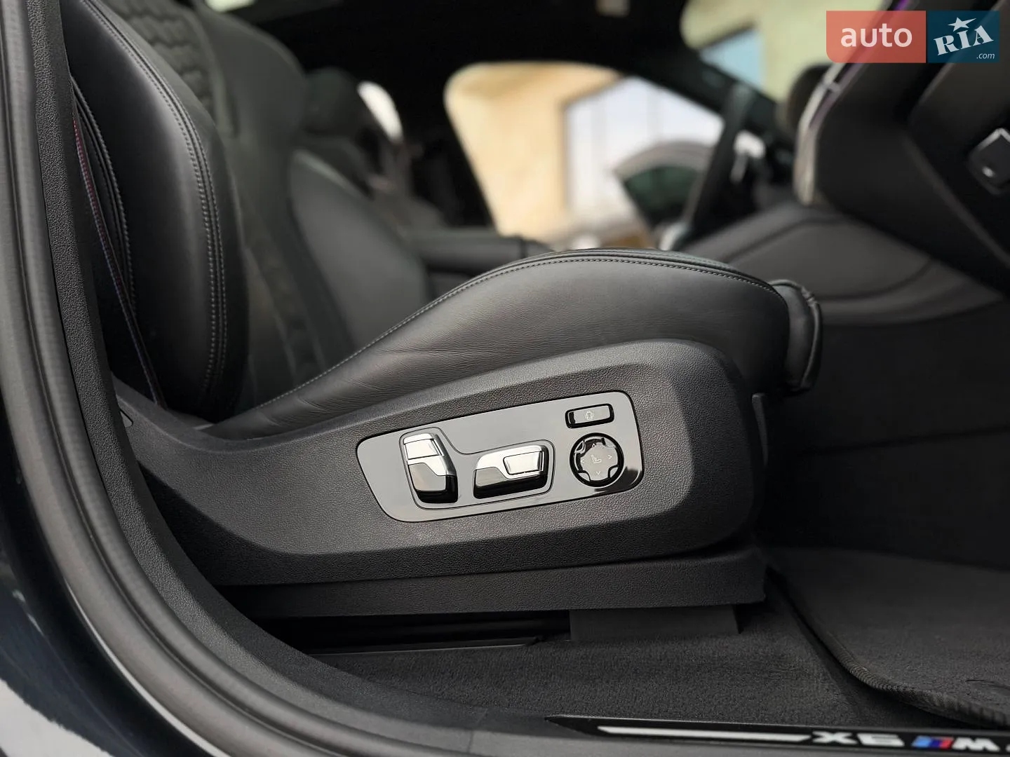 2020 BMW X6 M - мініатюра 89